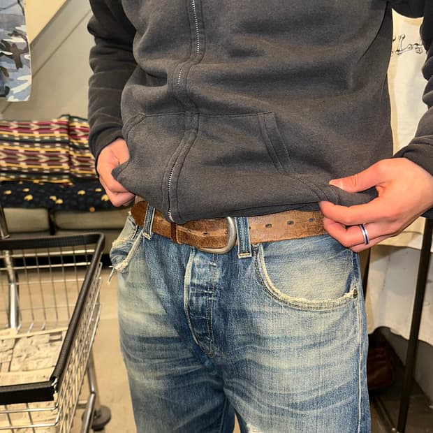 Real leather ethic pattern detail belt