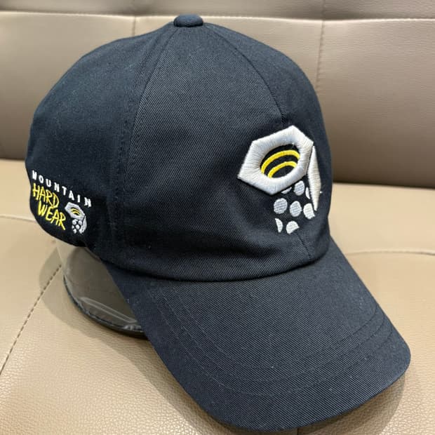 마운틴 하드웨어 자수 볼캡 