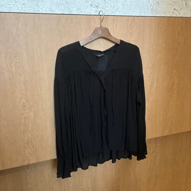 빈티지 플리츠 롱슬리브 블라우스 브이넥 루즈핏 블랙 k62