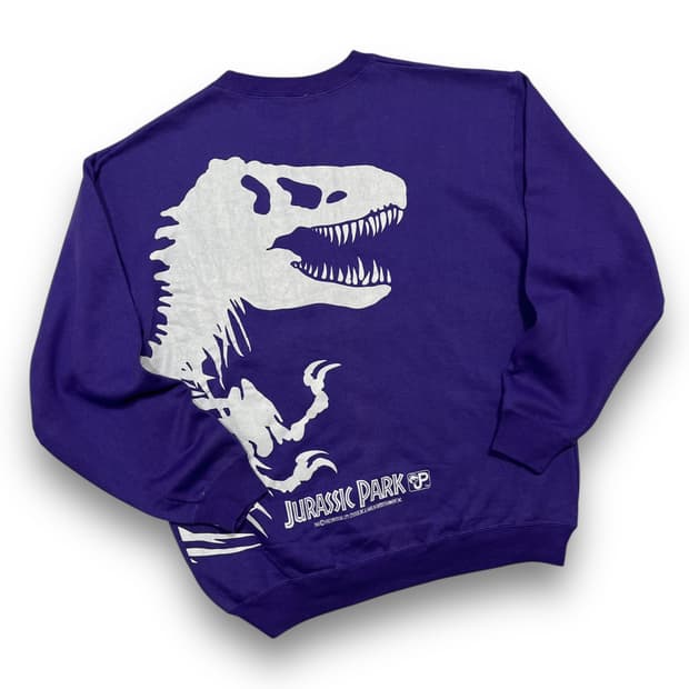 유니버셜 쥬라기 파크 티라노 스켈레톤 퍼플 맨투맨