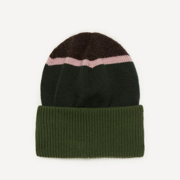 Edward Cuming Top-view beanie
