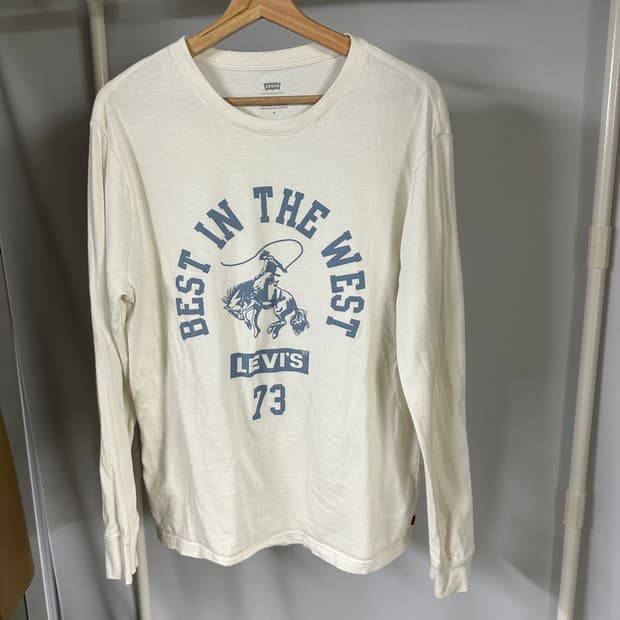 리바이스 그래픽 롱슬리브