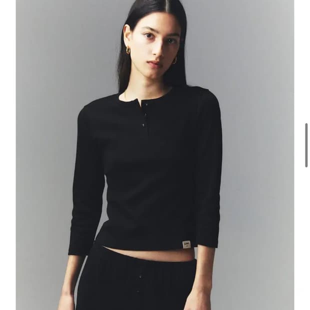 글로니 3/4 BUTTON FLY TEE 블랙