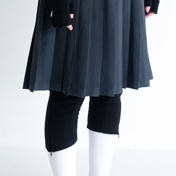 샵페어리 classic pleats midi skirt charcoal