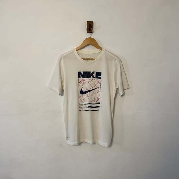 나이키 반팔 티셔츠 