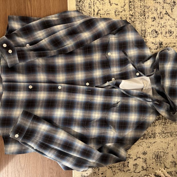 After pray 후드집업 