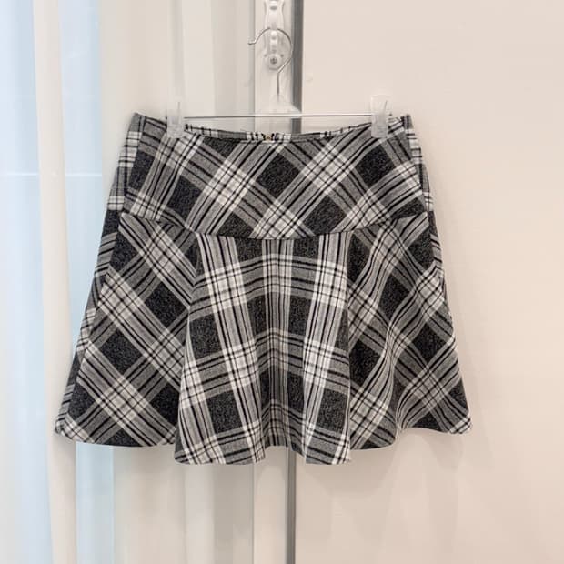 체크 플레어 스커트