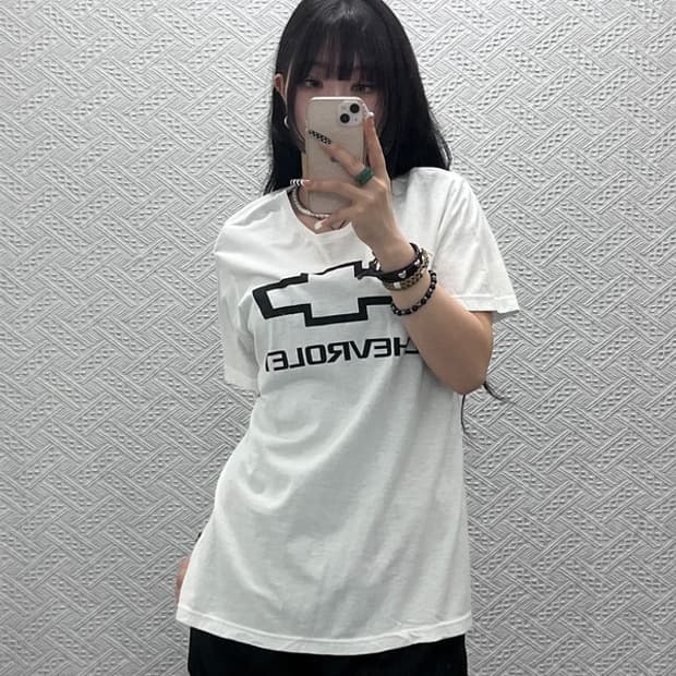 길단 캐주얼 빈티지 시크 쉐보레 로고 프린팅 반팔티 2XL C10636