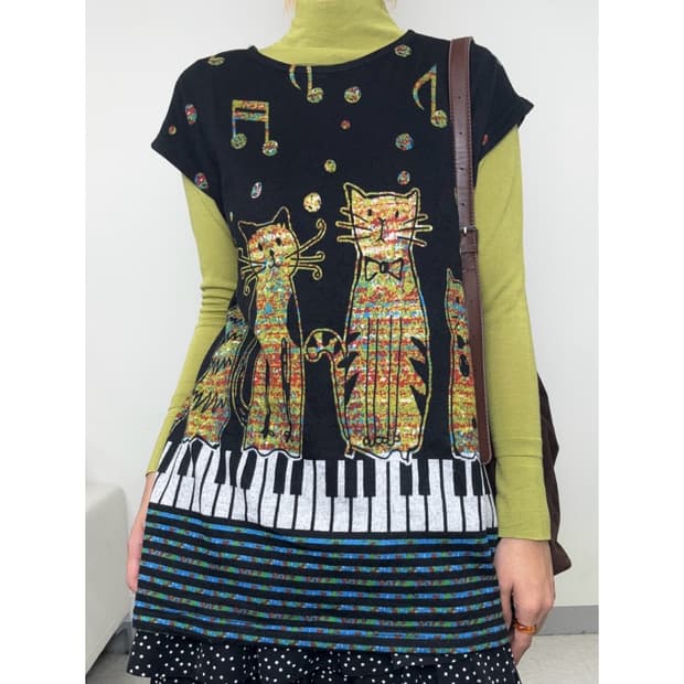 빈티지 키치 반팔