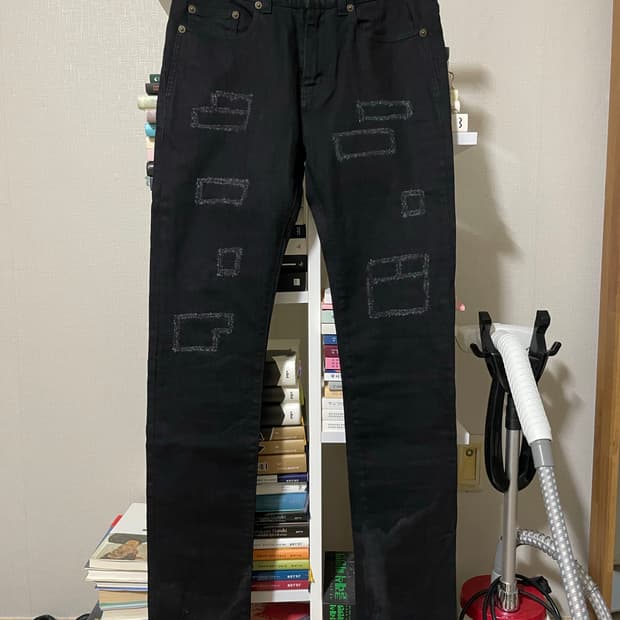 생로랑 18aw 패치 워크 스키니진 28