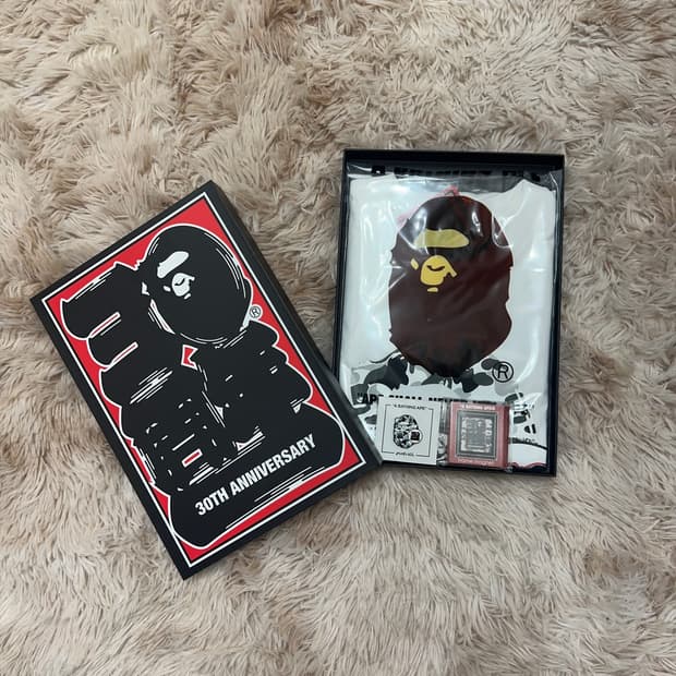 베이프 30주년 반팔티 (일본판)