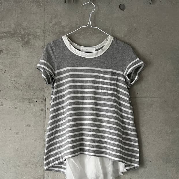 Sacai Luck 반팔 티셔츠