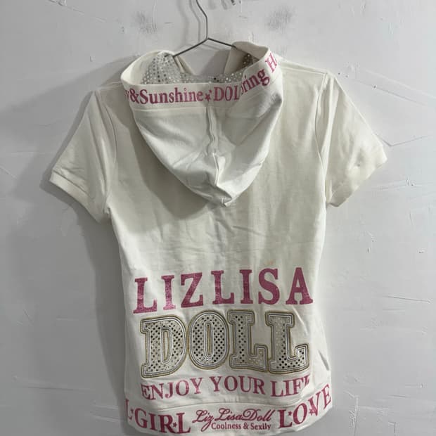 Liz Lisa doll hood zipup