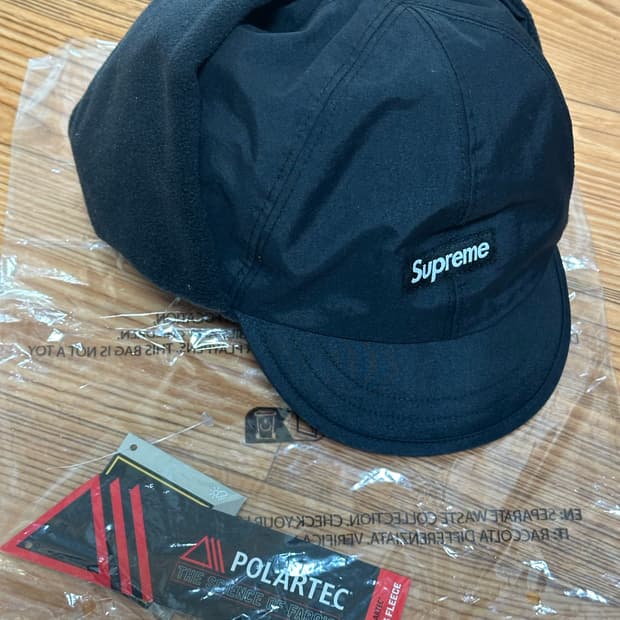 슈프림 고어텍스 이어플랩 M/L