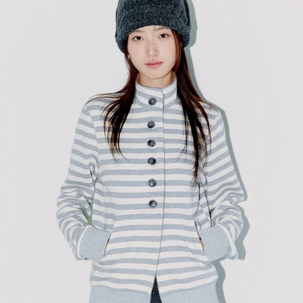 오피쉬 BUTTON STRIPE TWO-WAY ZIP UP