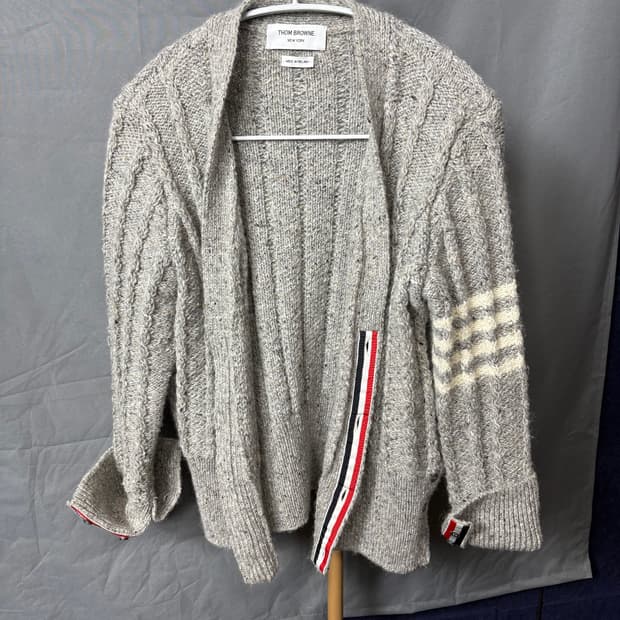 톰브라운 아란 케이블 가디건 2사이즈