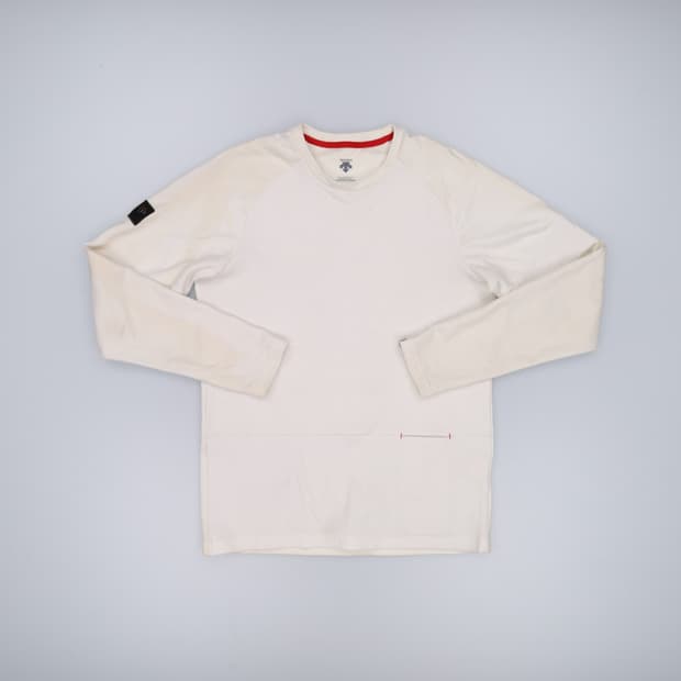 105 데상트 긴팔티(오염) 0220H1