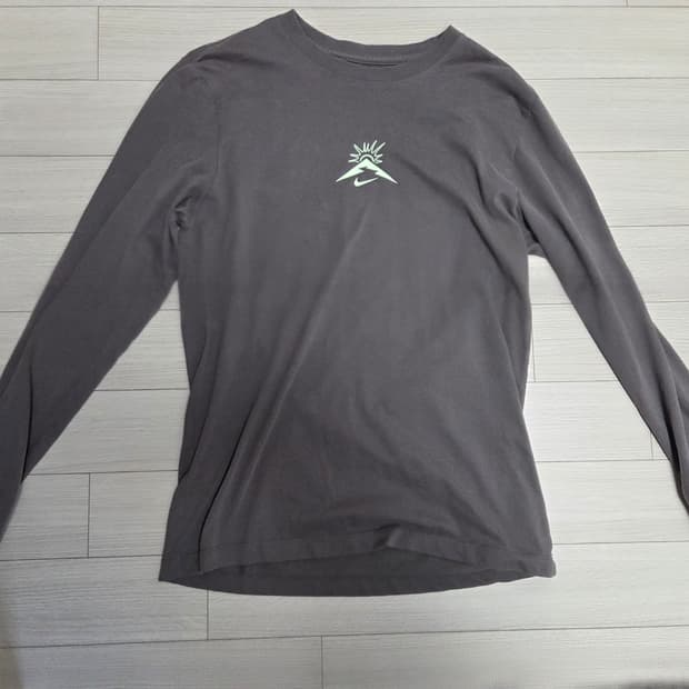 나이키 드라이핏 롱슬리브 티셔츠