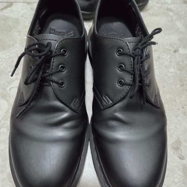 42)1461 닥터마틴 모노