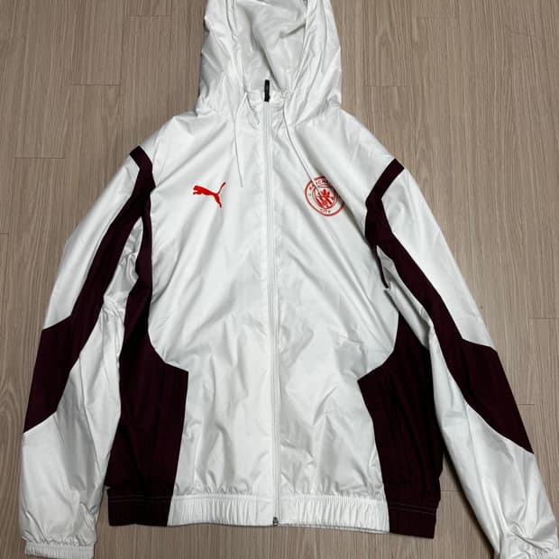 미사용 정품 푸마 맨체스터 시티 프리매치 우븐 앤섬 자켓 화이트 오버진