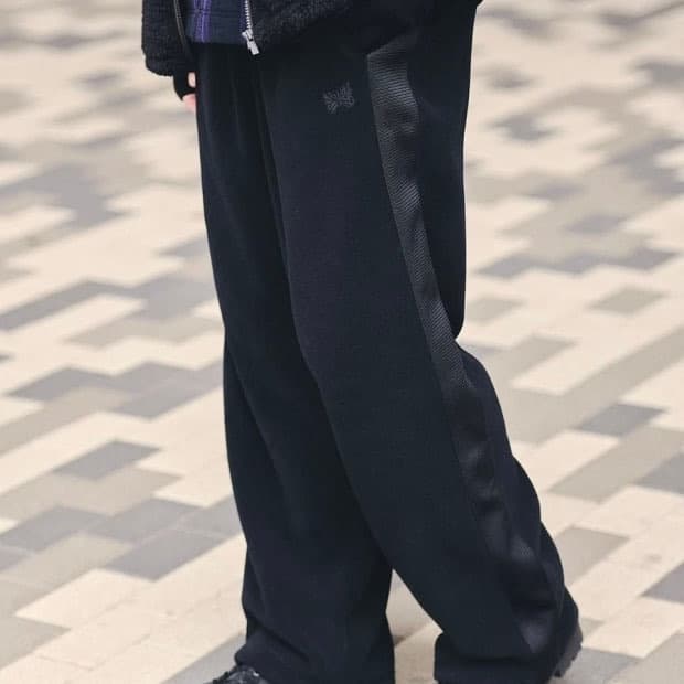 니들스 트랙팬츠