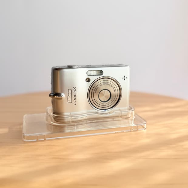 ✨민트급✨ Nikon COOLPIX  니콘 쿨픽스 L12 클래식 실버🤍