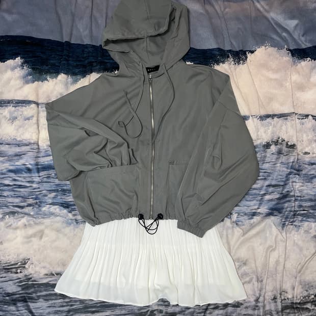 Vintage Ash Grey Crop Hood Jacket
