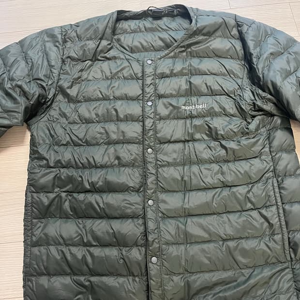 몽벨 경량패딩 남성 L 사이즈 올리브색