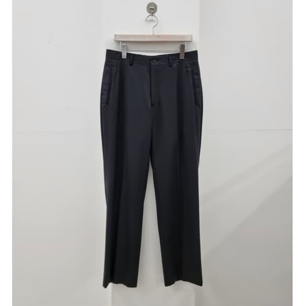 EMPORIO ARMANI 엠포리오아르마니