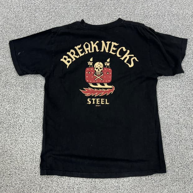 BREAKNECKS 반팔티