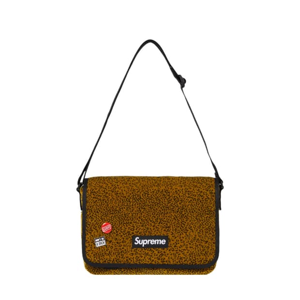슈프림 벨벳 스몰 메신저 백 탄 레오파드 - 25FW