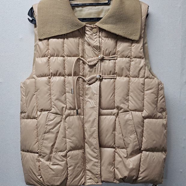 살구색 퀼팅 누빔 조끼  M