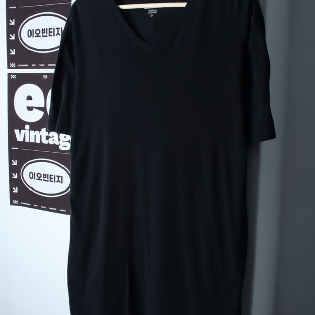 (XL-2XL) 라코스테 반팔 티셔츠 브이넥 빅사이즈 블랙-H35902