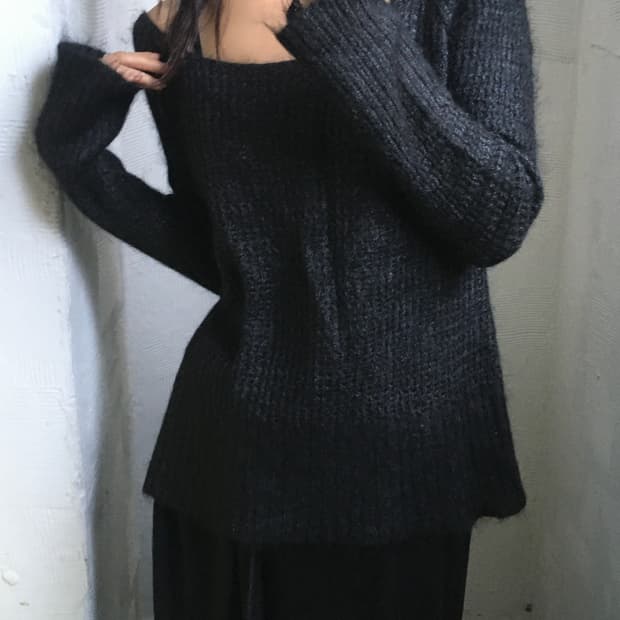 Armani Exchange 아르마니 익스체인지 모헤어 블랙 니트