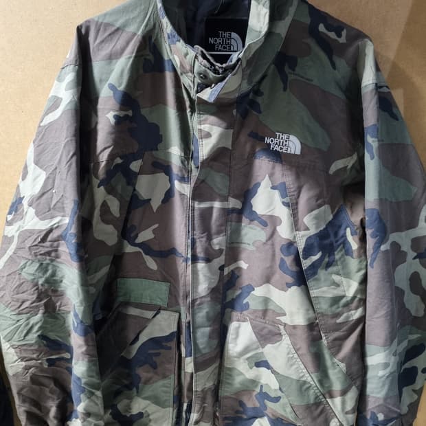 노스페이스 일본판 해외판 바람막이 