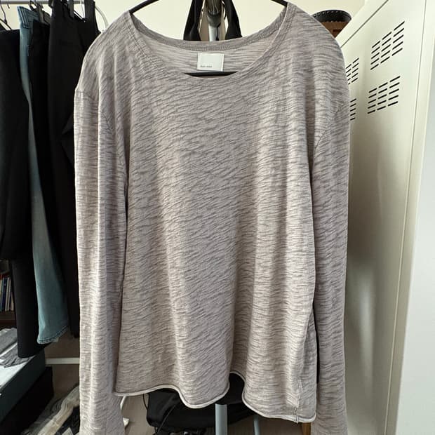 [1] Textured Roll Long Sleeve 