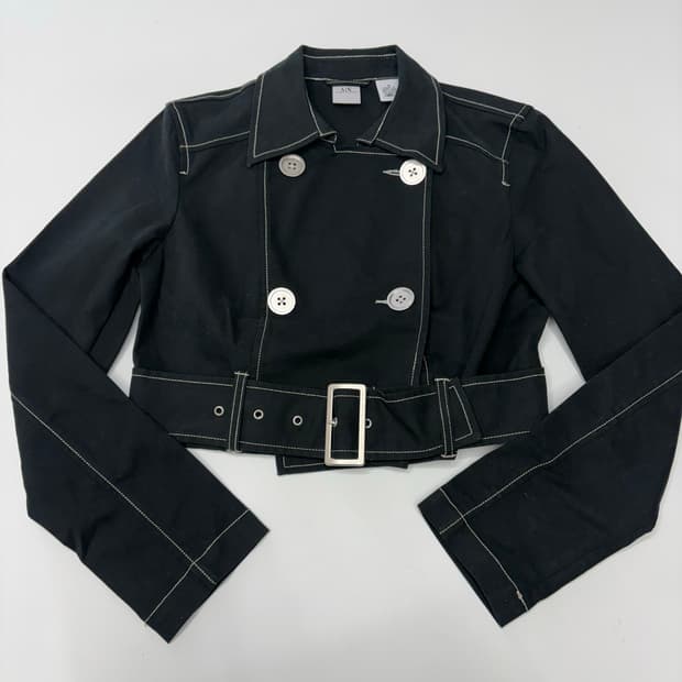 알마니익스체인지 크롭 더블 벨티드 자켓