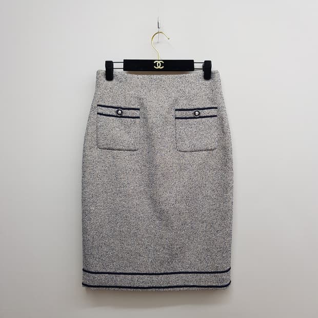 모조에스핀 2024 트위드 H라인 스커트 M사이즈