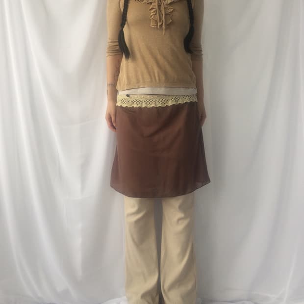 Glitter point frill sleeve