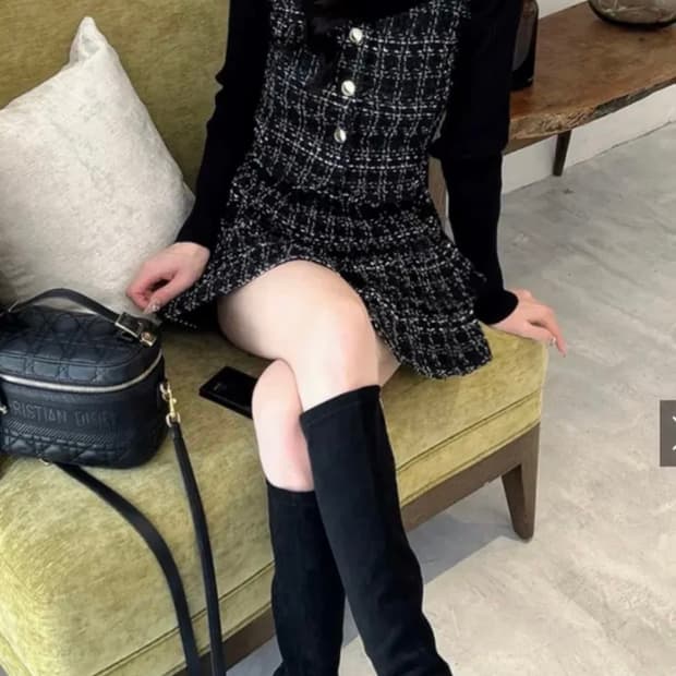 Grl 그레일 트위드 뷔스티에 플레어 미니스커트 투피스 셋업