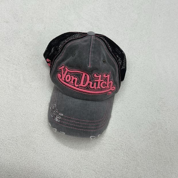 Von dutch ball cap