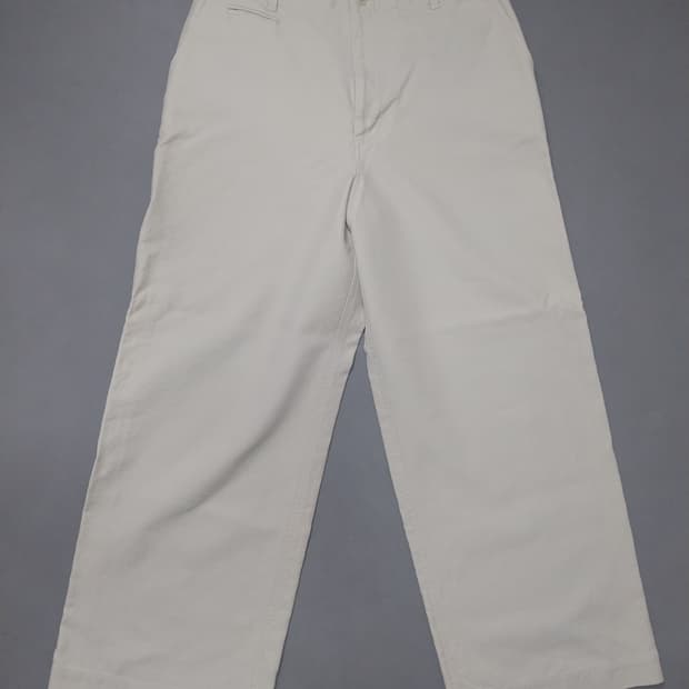 [M] 토마스모어 와이드 핏 치노 팬츠 아이보리