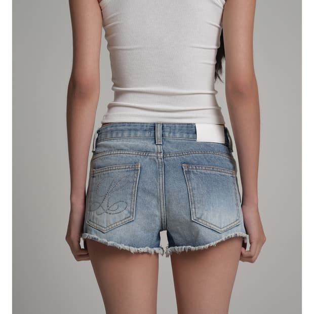 클리시어 Krystal Clean denim shorts
