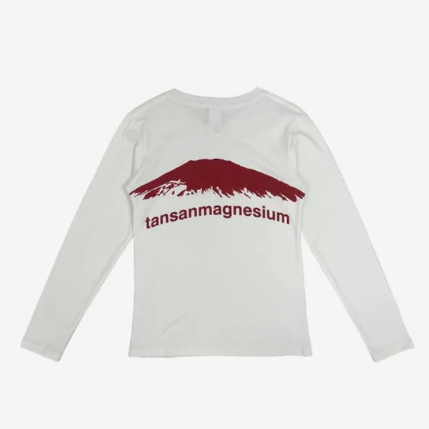 탄산마그네슘 마운틴 롱슬리브 (화이트/레드) women