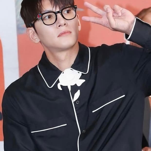 발렌티노 24 S/S 실크 포플린 파이핑 셔츠 