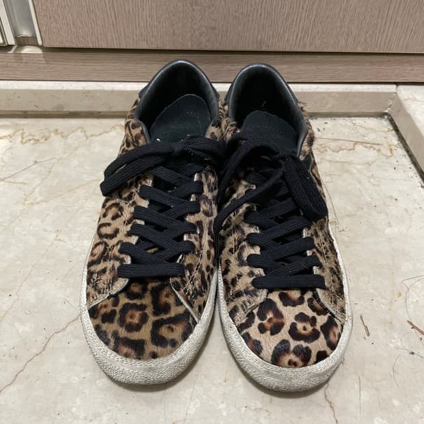 아디다스 레오파드 송치 스니커즈 매치플레이