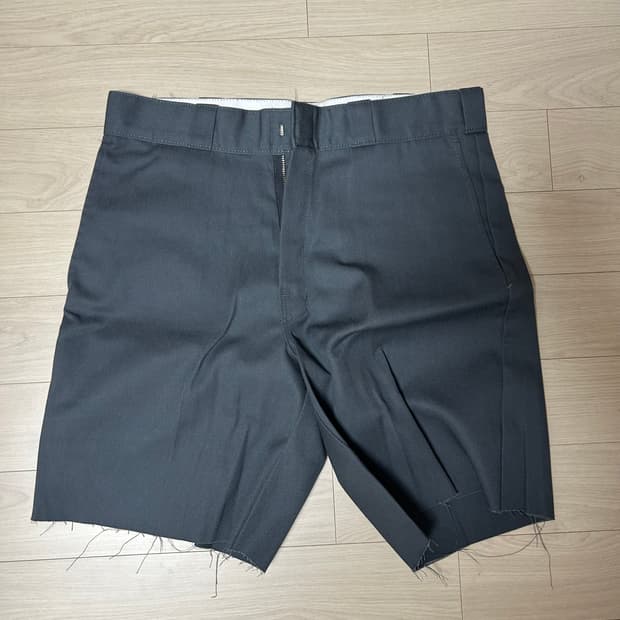 디키즈 루즈핏 커팅 팬츠