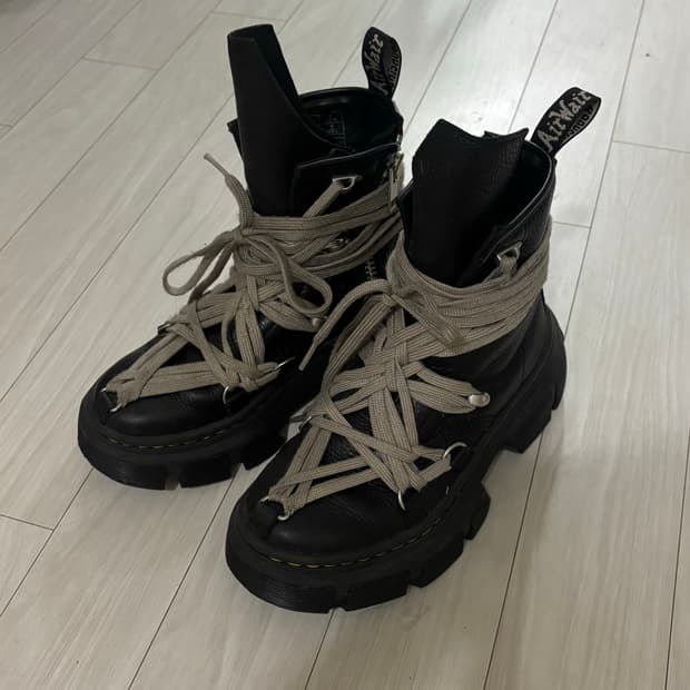 릭 오웬스 1460 DMXL 메가레이스 블랙