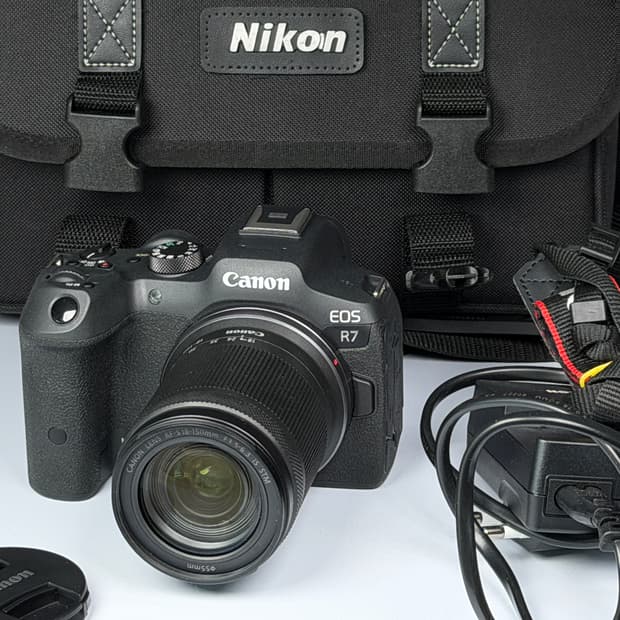 캐논 R7 미러리스 카메라 바디, RFS 18-150mm F3.5-6.3