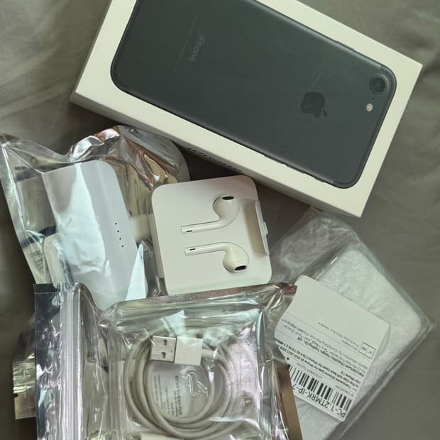 아이폰7 매트블랙 128 풀박스